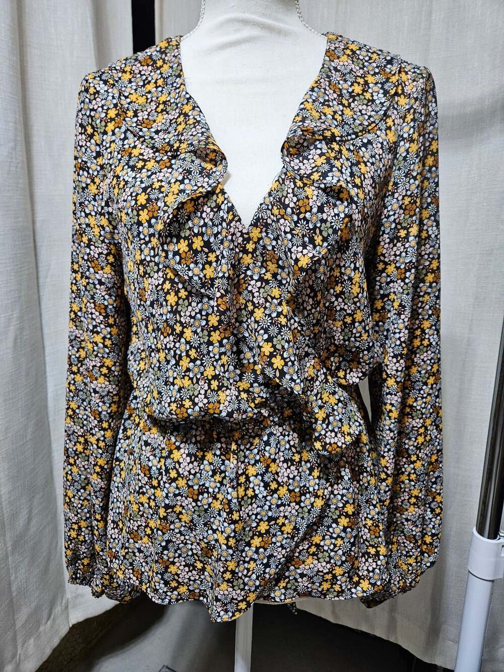Max Studio Women's Ruffle Peplum Blouse Floral Long Sleeve Tie Waist Size L